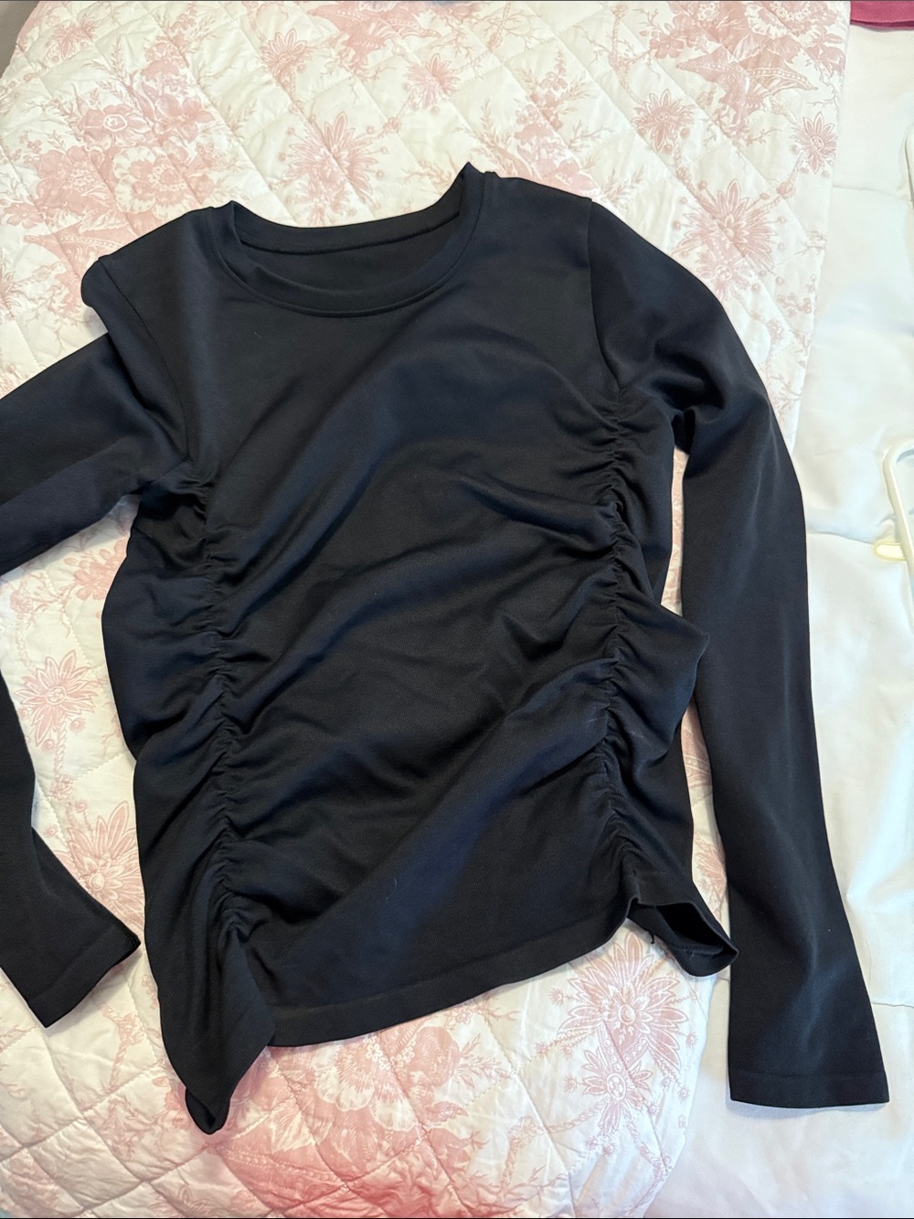 Black Long-Sleeve Ruched Side Women's Top